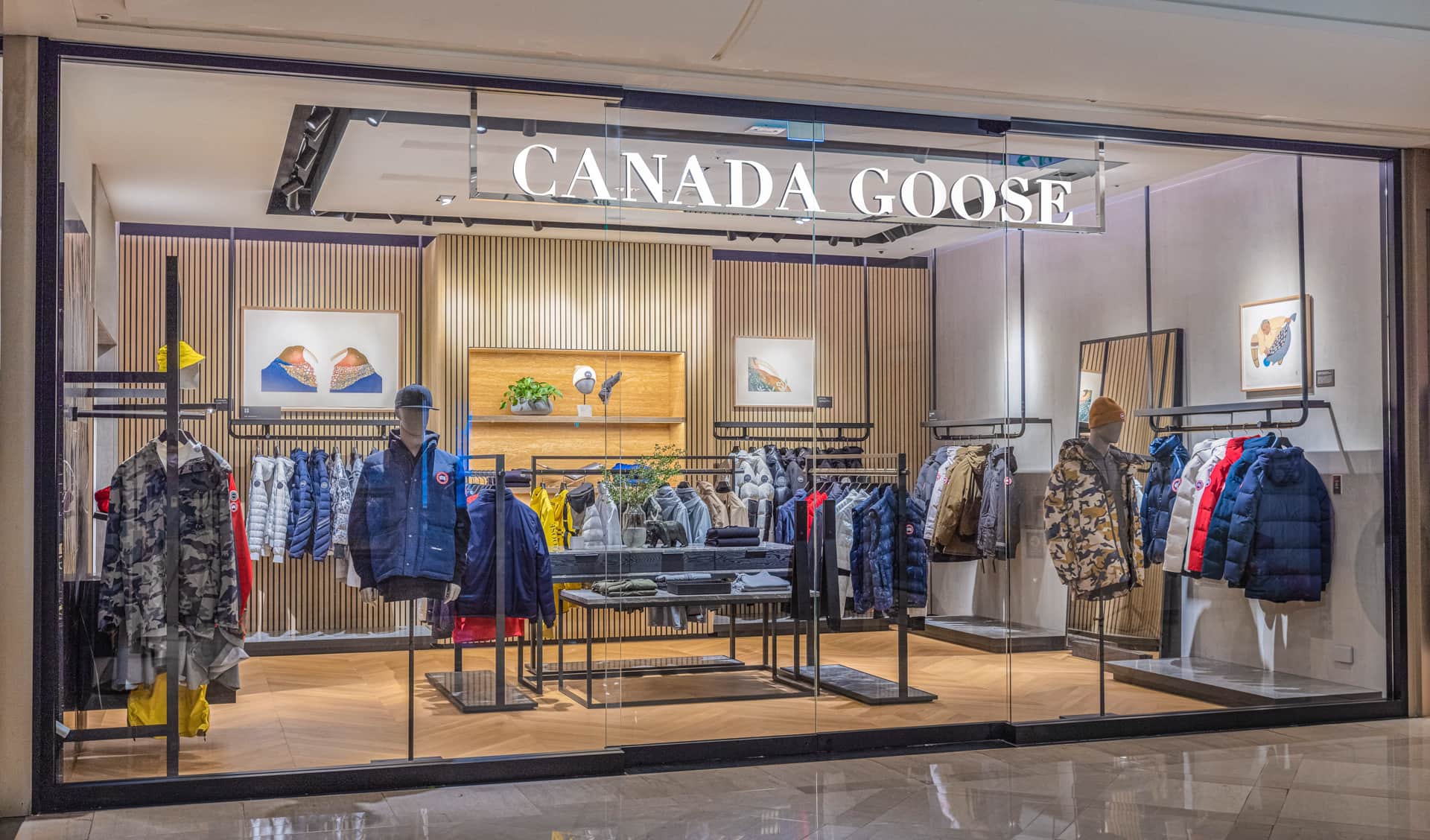 Ningiukulu Teevee, Glittering Walrus, 2019, installed at Xinyi Place, Taipei